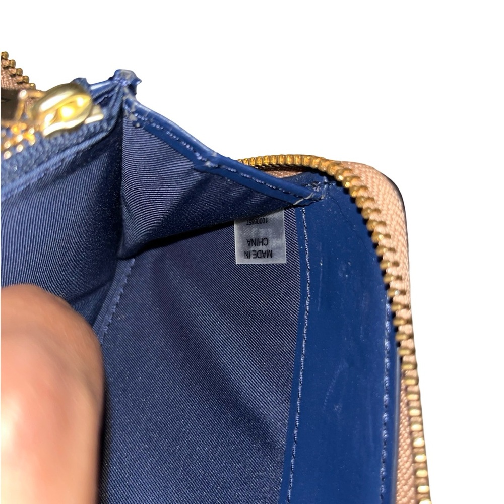 Tory Burch Robinson Tan Leather Wallet Wristlet - Picture 5 of 7